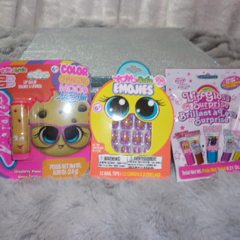 M-73 NEW SEALED SET OF 3 YOYO WORLD KIDS BEAUTY PRODUCTS
